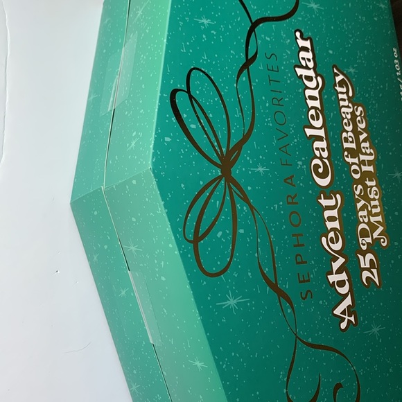 SEPHORA🎄25 FAVORITES ADVENT CALENDAR 2024 Days of Beauty Must Haves Gift Set - Picture 11 of 15